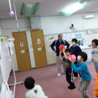 ぱぷりか：風船で遊ぼう②～風船バスケット～